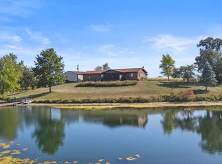 17774 160th St, Columbus Junction, IA 52738