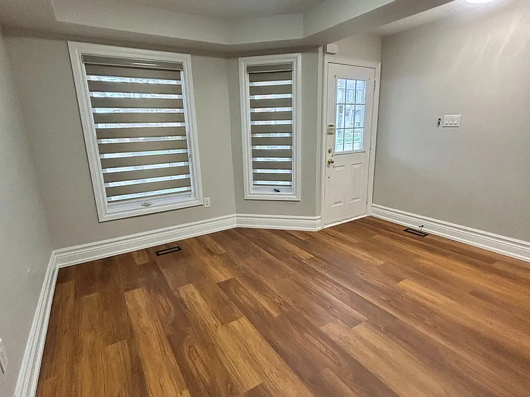56 Coyote Cres #MAIN — Photo 2