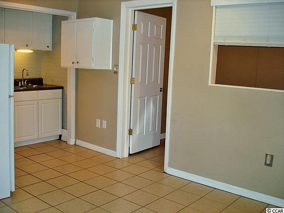 4th image of 706 S 28th Ave. N #21