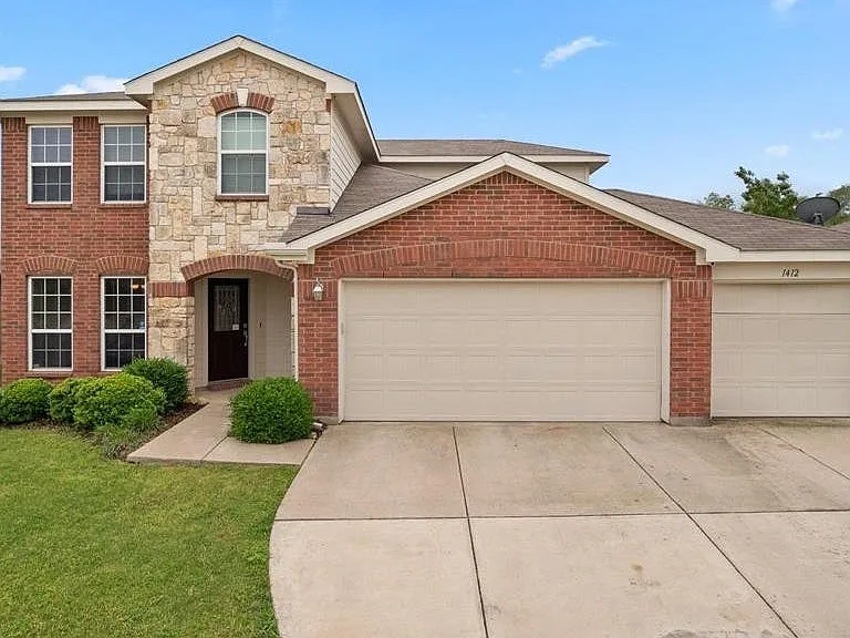 324 Chisholm Trl — Photo 46