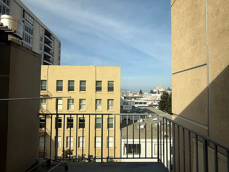 1860 Washington St #PENTHOUSE — Photo 3