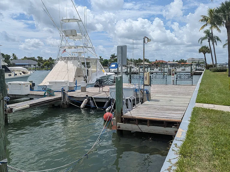 1166 Bayshore Dr — Photo 12