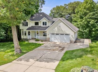 541 Woodland Trl, Medford, MN 55049