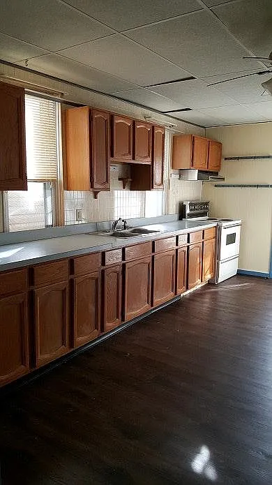 117 N Oxford Avenue — Photo 3