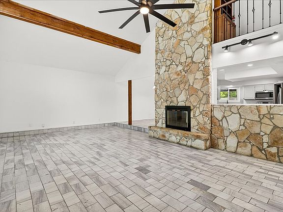 5th image of 5025 Romford Dr