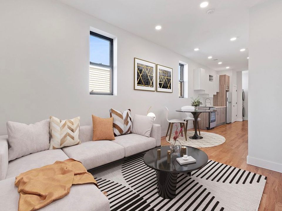 1st image of 282 Baldwin Ave APT 2R