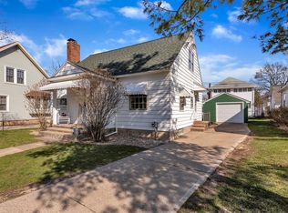 304 W Greenlawn Ave, Lansing, MI 48910