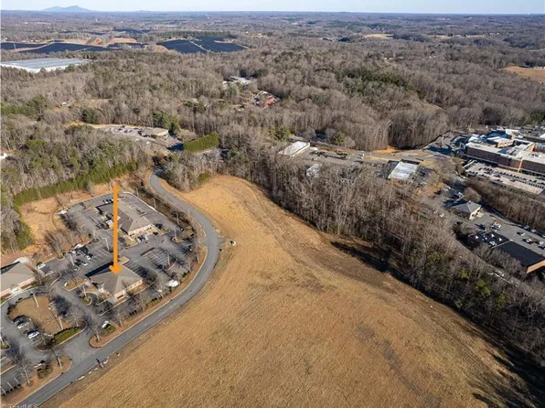 301 Eldon Parks Dr, Elkin, NC 28621