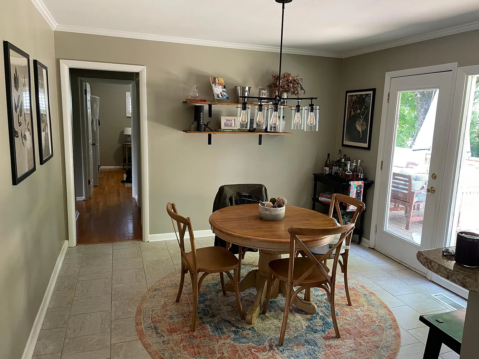 7913 Hayden Dr — Photo 3