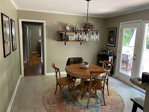 3rd image of 7913 Hayden Dr