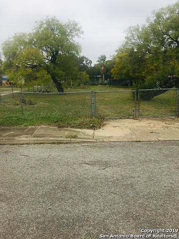 2nd image of 4935 Cannon Dr
