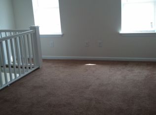 1063 Ironside Rd, Camden, NJ 08104