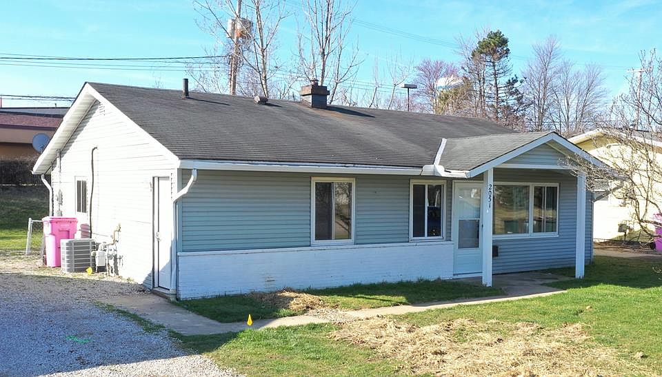 1st image of 2051 Willowood Dr S