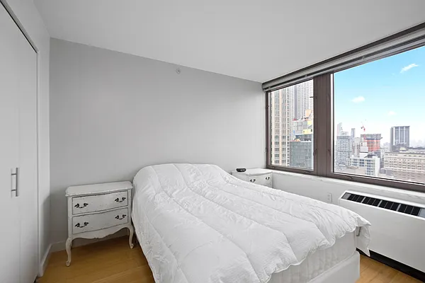 Rented by Douglas Elliman | media 9