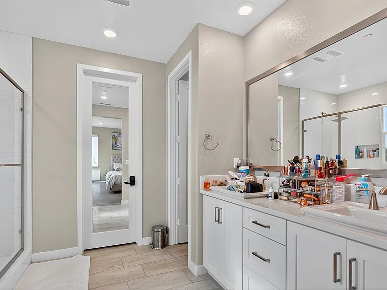 1733 Artemisia Ct — Photo 29