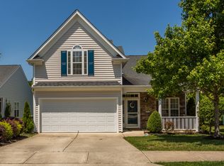 8027 Willowglen Dr, Raleigh, NC 27616