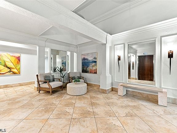 4th image of 1920 Virginia Ave APT 101
