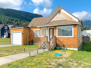 115 N 5th St, Skykomish, WA 98288