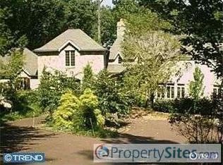 4 Open Hearth Dr, Reading, PA 19607