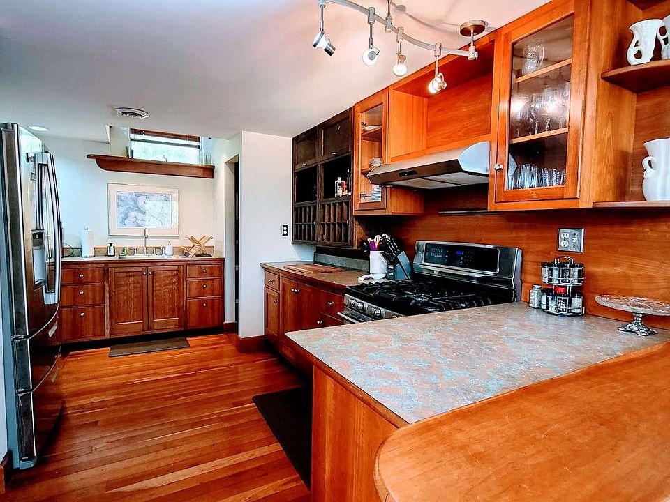 197 Windsor Rd, Manchester Center, VT 05255 MLS 4957677 Zillow