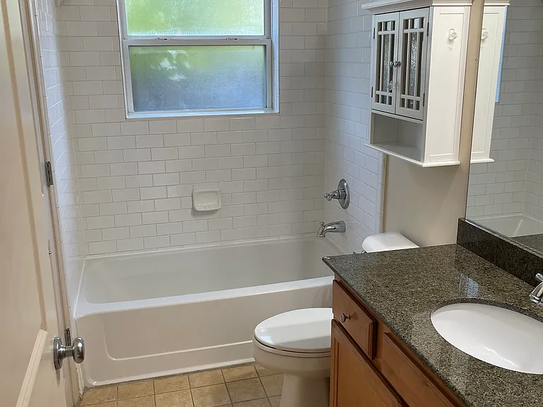 48 Peachtree Rd #111 — Photo 21