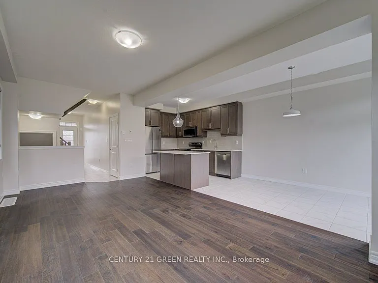 30 Baker Ln — Photo 9