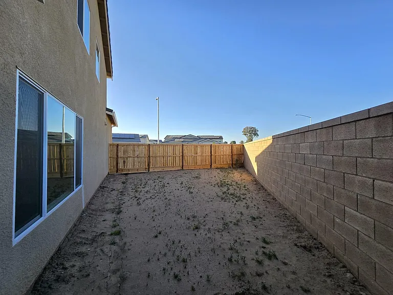 6701 E Nevada Ave — Photo 17