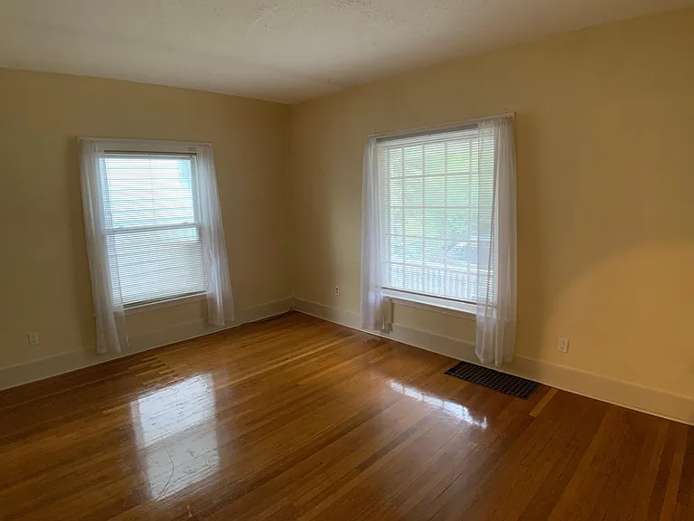 16 Union Ave NE #1 — Photo 13