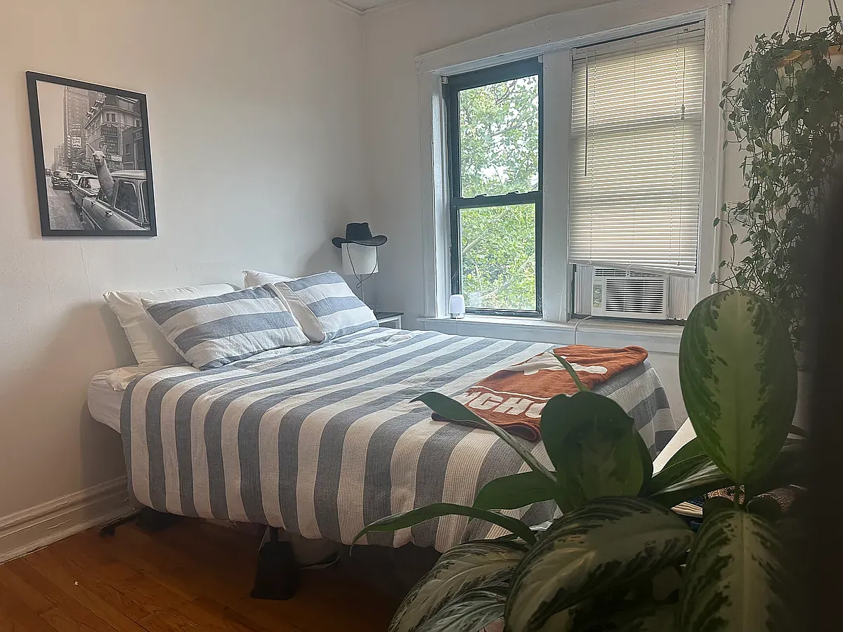 1 bed, 1000 sqft, $1,885 — Photo 2