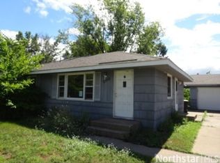 2540 S Heights Dr NW, Coon Rapids, MN 55433