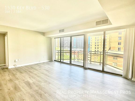 2nd image of 1530 Key Blvd APT 530