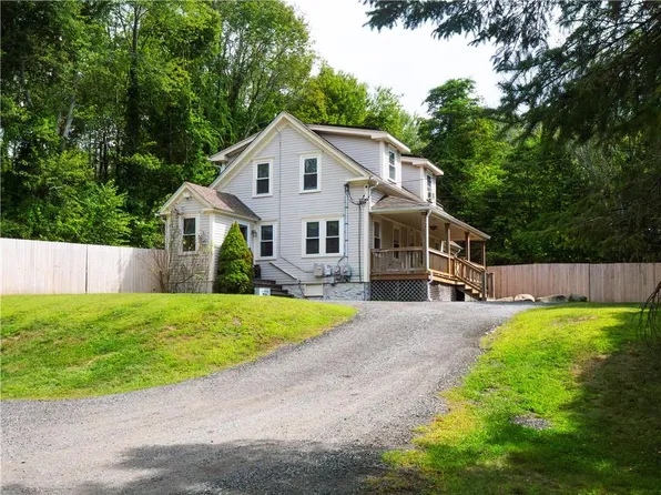 1101 Danielson Pike, Scituate, RI 02857