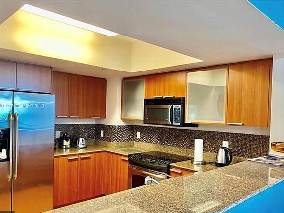 5th image of 16699 Collins Ave APT 2510