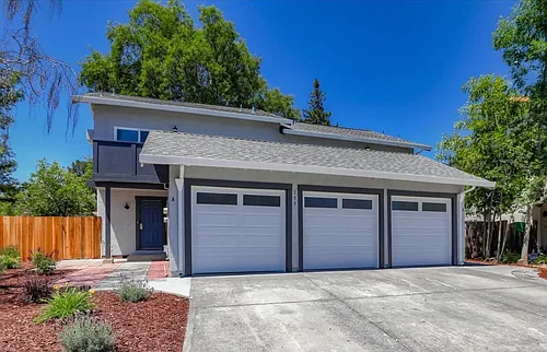 139 Brenton Ct Photo 1