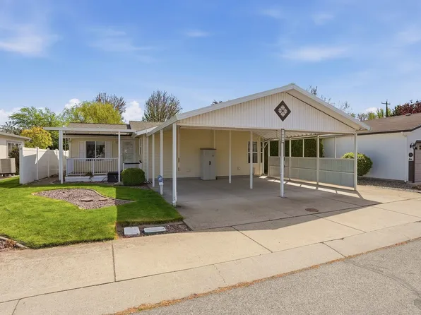 1604 N Hodges Ln #8, Greenacres, WA 99016