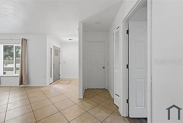 4404 Meadow Creek Cir — Photo 13
