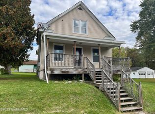 36 Gorski St, Amsterdam, NY 12010