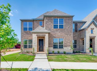 8213 Cotton Belt Ln, North Richland Hills, TX 76182