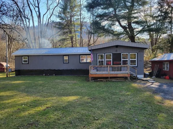 180 2nd St, Waterville, PA 17776