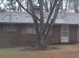 112 Charles McRae Dr, Rockingham, NC 28379