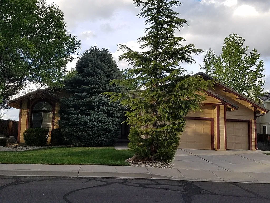 6466 Evans Creek Dr photo 1