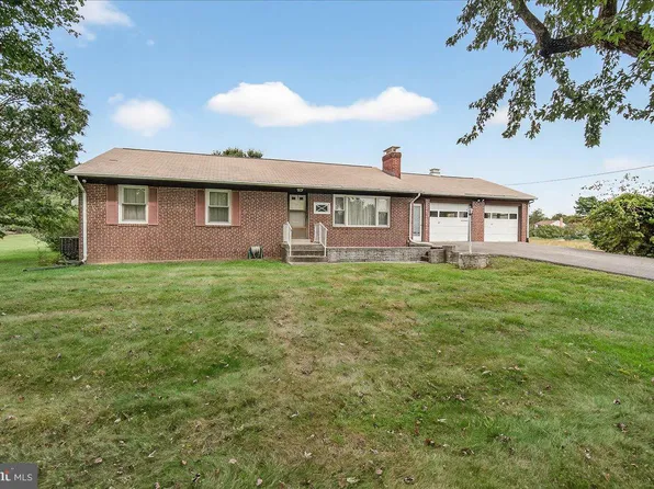 2704 Spencerville Rd, Burtonsville, MD 20866