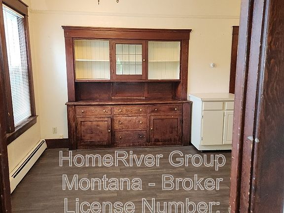 2nd image of 544 S 3rd St W