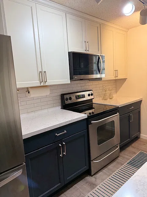 2 bed, 1.5 bath, 780 sqft, $2,800 — Photo 4