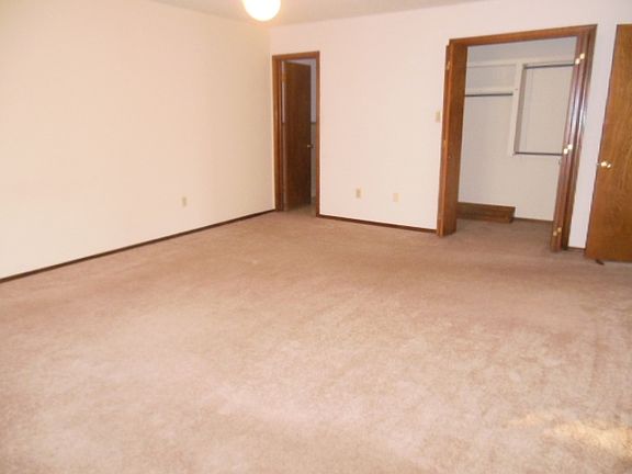4th image of 4802 NW Motif Manor Blvd Units A & B