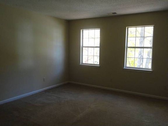 5th image of 3228 Mintleaf Dr