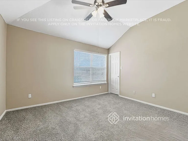 4000 Iris Ct — Photo 17