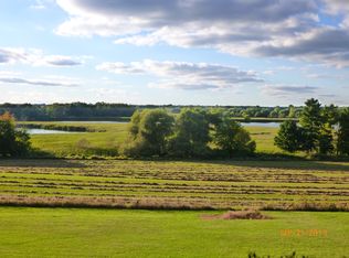 N6127 W Horseshoe Rd, Horicon, WI 53032