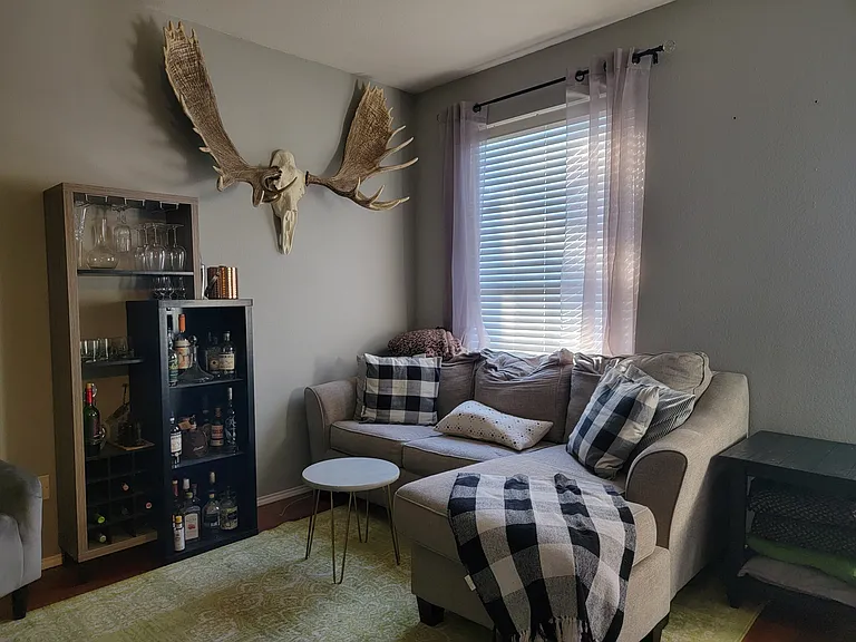 3132 Deleon Dr — Photo 5