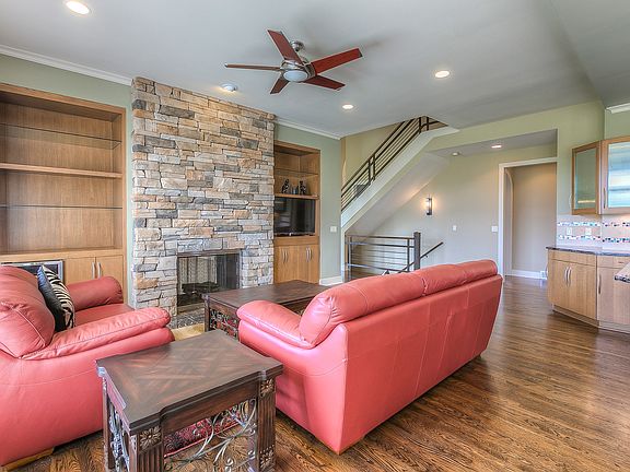 2nd image of 17901 Dearborn Dr